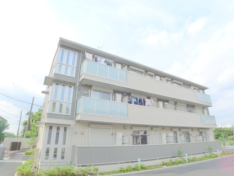 建物外観　2015年大和リビング施工物件