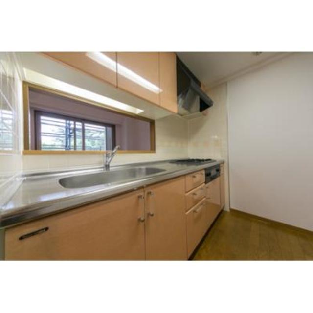 キッチン　＊同物件、別部屋になります。