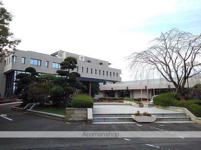 役所　曽於市役所（役所）まで600m