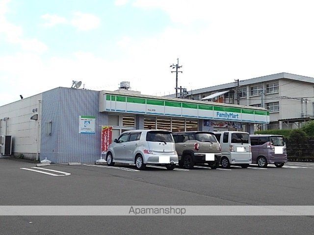 コンビニ　ファミリーマート末吉上町店（コンビニ）まで210m