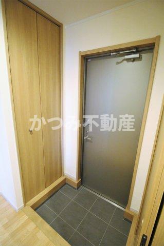 玄関　他号室参考写真