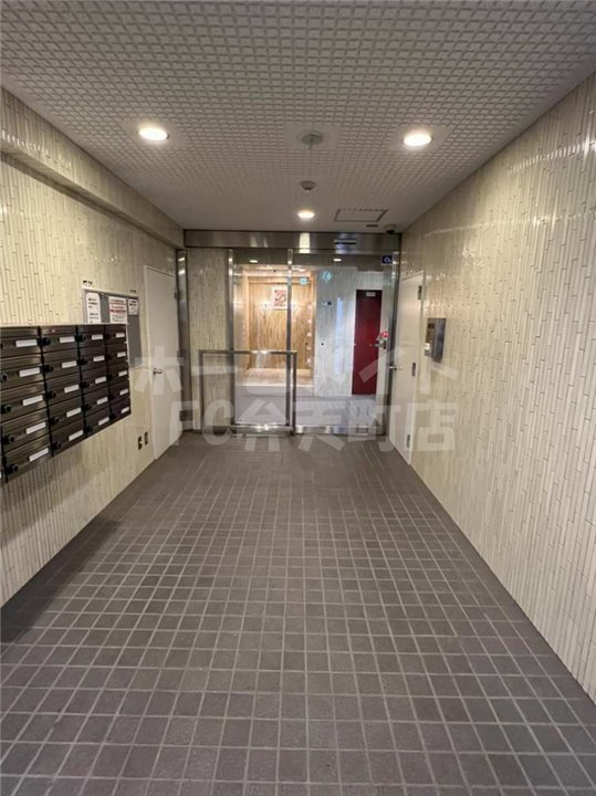 エントランス　毎日通るエントランスはこのようになっています