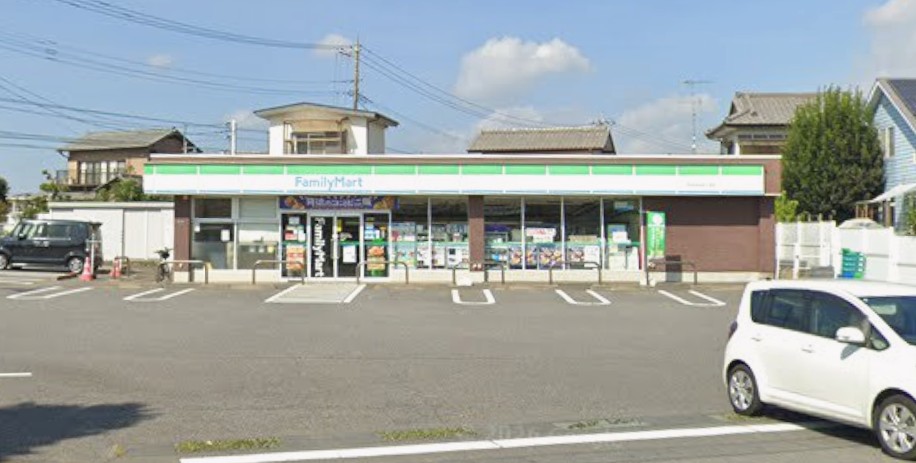 コンビニ　ファミリーマート 阿見中央四丁目店（コンビニ）まで951m