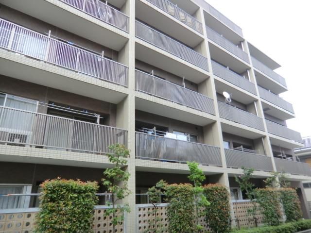 建物外観　鉄筋コンクリート造マンション