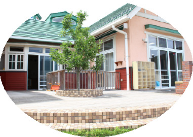 幼稚園・保育園　めばえのにわ保育園（幼稚園・保育園）まで208m