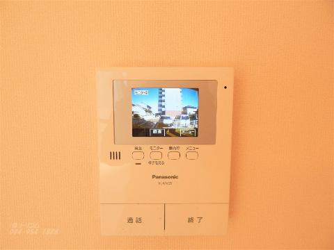 セキュリティ　カメラ付インターホン（イメージ）