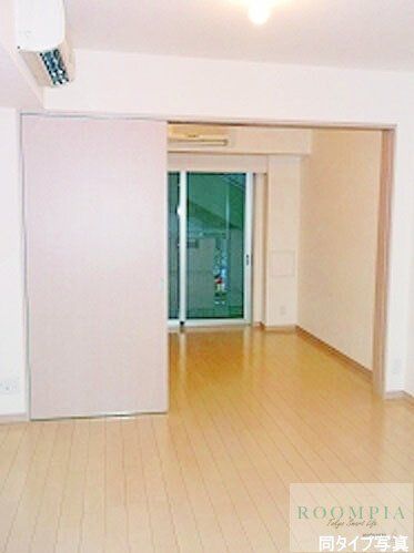 居室・リビング　部屋