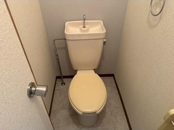 トイレ　※写真はイメージです