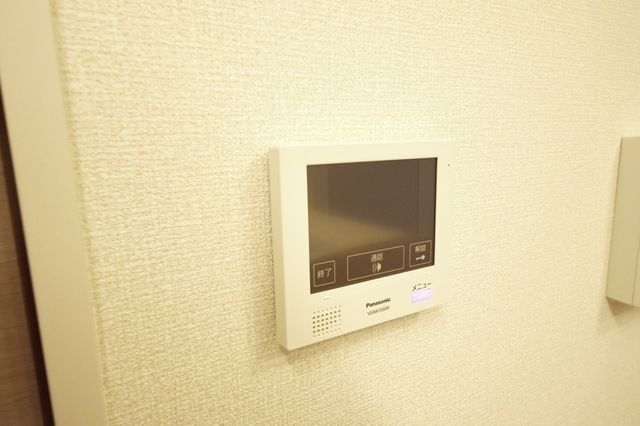 セキュリティ　★安心のモニター、オートロック付き物件★