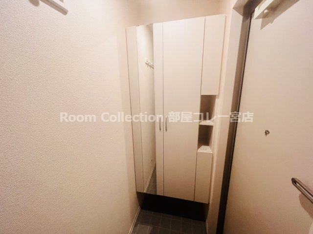 玄関　※同物件社写真