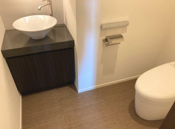 トイレ　別部屋参考写真