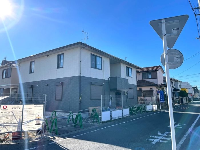 建物外観　a la modeの窓口アソシエにお任せください。