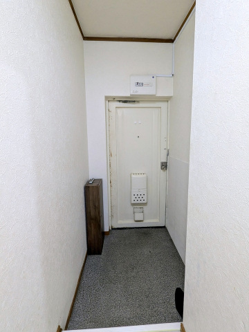 玄関　広々玄関
