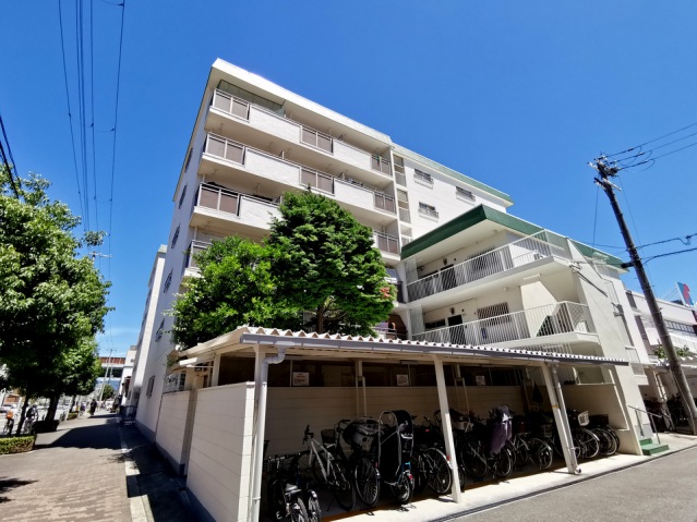 建物外観　分譲賃貸です♪