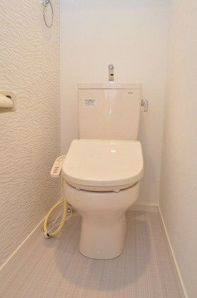 トイレ　コンパクトで使いやすいトイレです※別物件の参考写真です