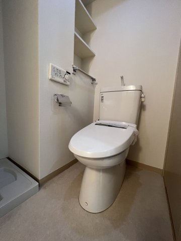 トイレ　他号室　同施工参考写真
