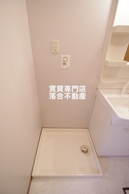 その他設備　洗濯機置場