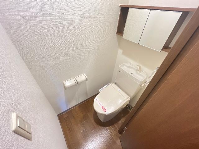 トイレ　シャワー付トイレ