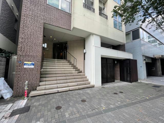 エントランス　エントランス部分