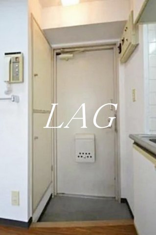 玄関　玄関です。