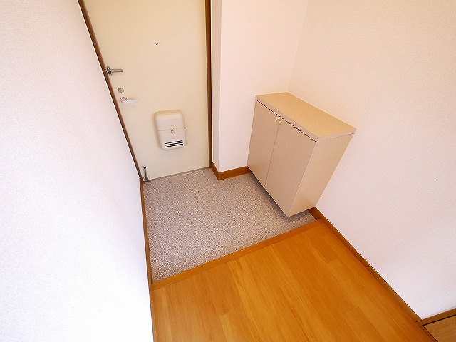 玄関　落ち着いた玄関です