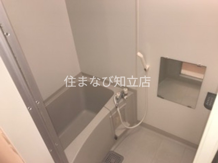 バス・シャワールーム　同型別部屋写真