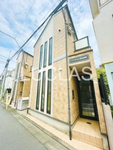 建物外観　『想いの先を照らし出す。』信頼が必要だからこそ、ルクラスへお