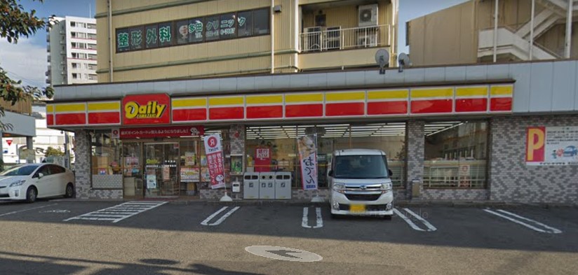 コンビニ　デイリーヤマザキ 堺深井沢町店（コンビニ）まで110m