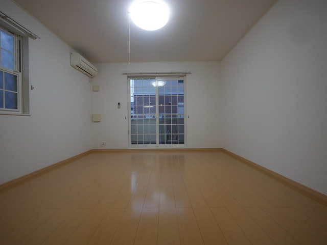 その他部屋・スペース　★フローリングのキレイなお部屋です★