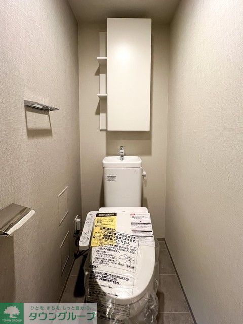 トイレ　※写真は同タイプ住戸です。