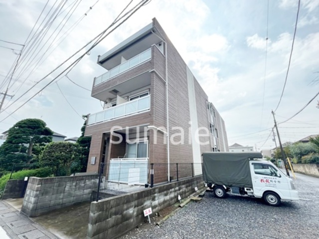 建物外観　3階建ての物件です！