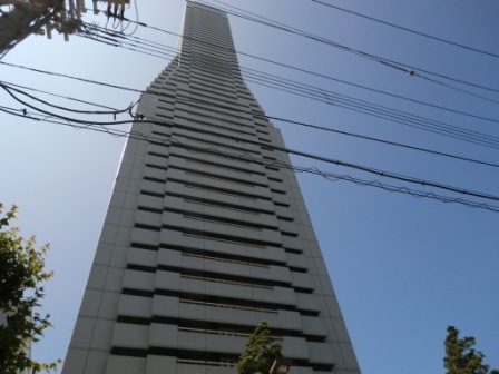 ショッピングセンター　OSAKA BAY TOWER（ショッピングセンター）まで364m