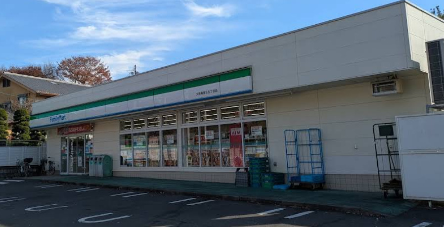 コンビニ　ファミリーマート 大田南馬込五丁目店（コンビニ）まで160m