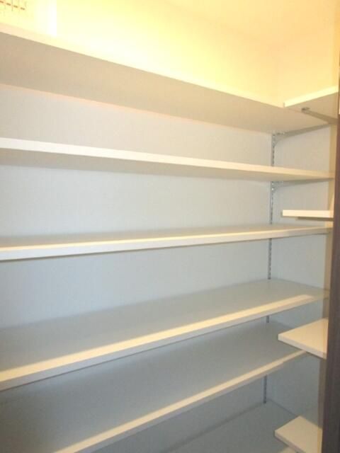 収納　こまごまとしたものを収納できそうですね
