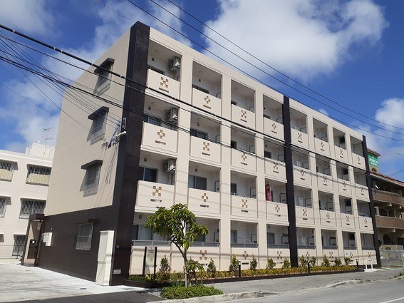 建物外観　外観は落ち着いています