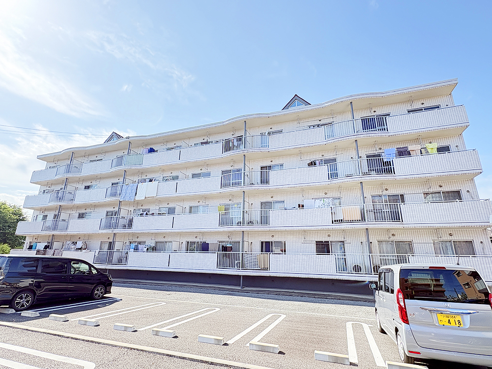 建物外観　◇４階建て最上階角部屋の賃貸マンション！