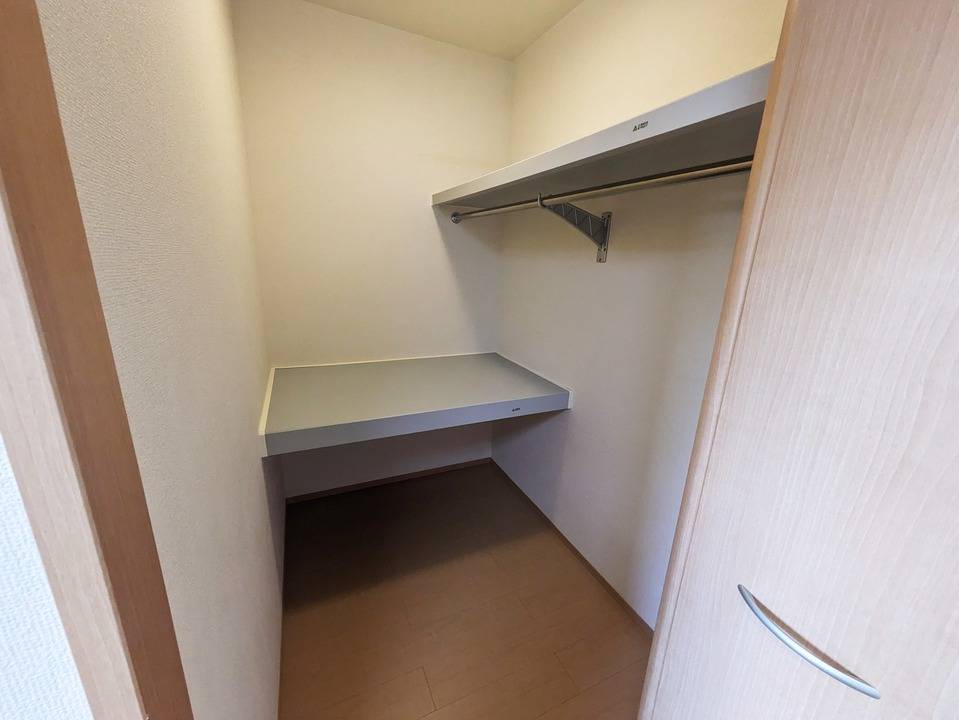 収納　ウォークインクローゼット