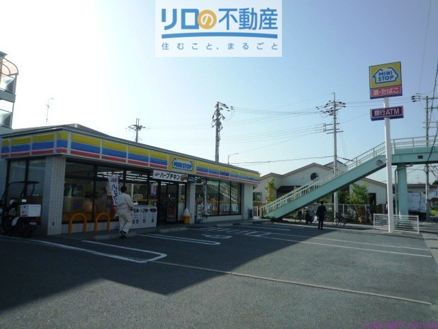 コンビニ　ミニストップ伊丹瑞穂町店（コンビニ）まで479m
