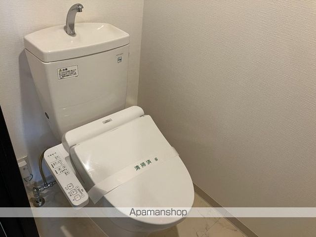カスタリア新梅田のトイレ写真
