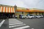 スーパー　FOOD MARKET Mom（スーパー）まで500m