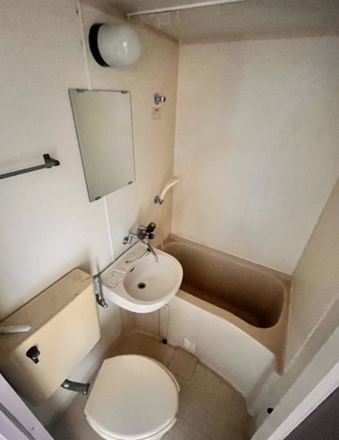 バス・シャワールーム
