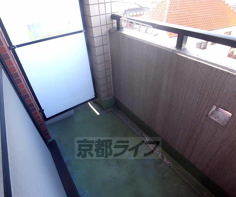 バルコニー　日当たり良好です。