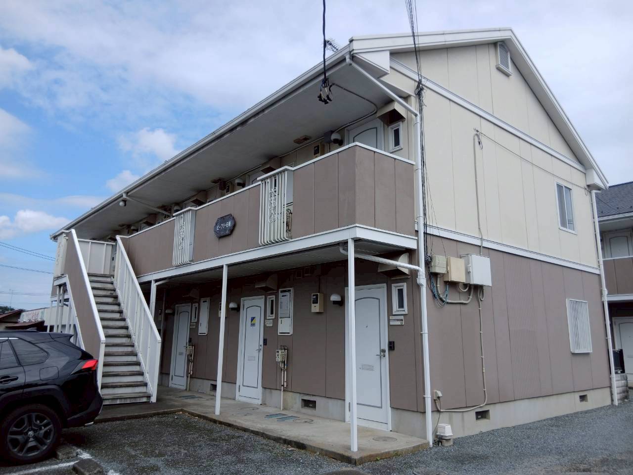 建物外観　閑静な住宅街。