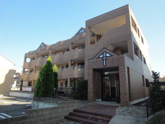 建物外観　外観写真（昼）