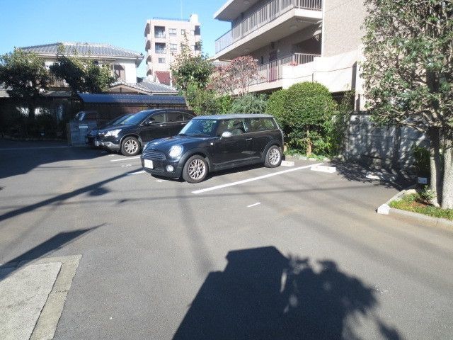 駐車場　★お問い合わせはタウンハウジング府中店まで★