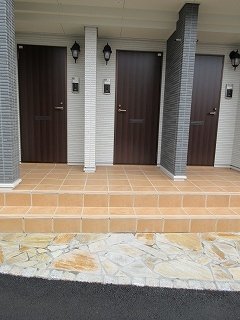 エントランス　毎日通るエントランスはこのようになっています