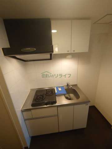 キッチン　別部屋の参考写真になります。