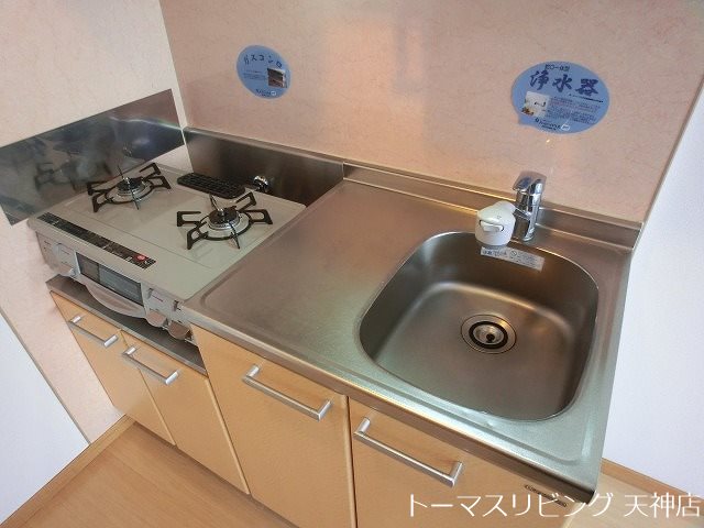 キッチン　※別号室の参考写真です。