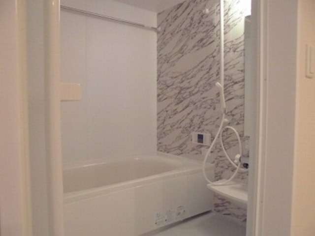バス・シャワールーム　♪約１坪タイプのバスルーム♪