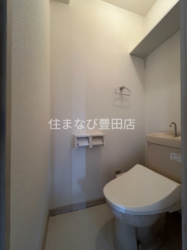 トイレ　同型タイプ